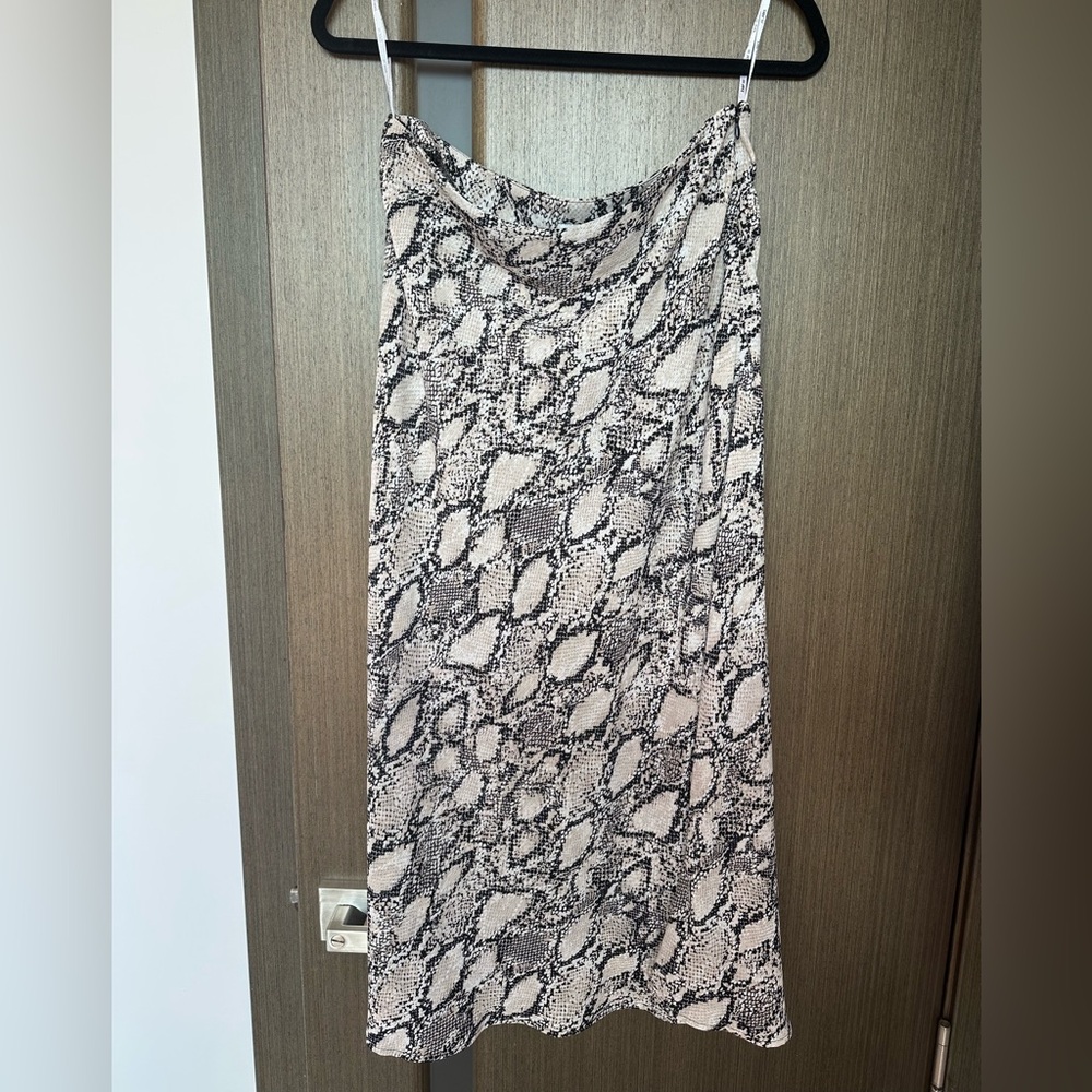 Bar III Monochrome Snake Print Midi Skirt
